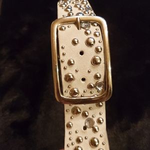 EMBELLISHED IVORY LEATHER BELT SZ SMALL